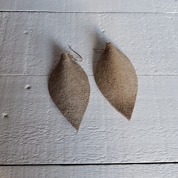 2 Inch | Gold Petal Leather Earrings - Picture 3 of 8